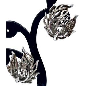 Trifari Silver Tone Clip On Earrings Sculptural Leaf Flame Vintage